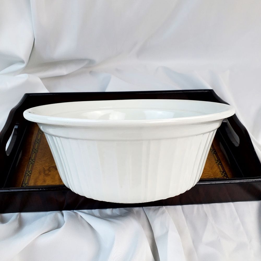 💜CorningWare White 2 Quart Stoneware Baking Dish